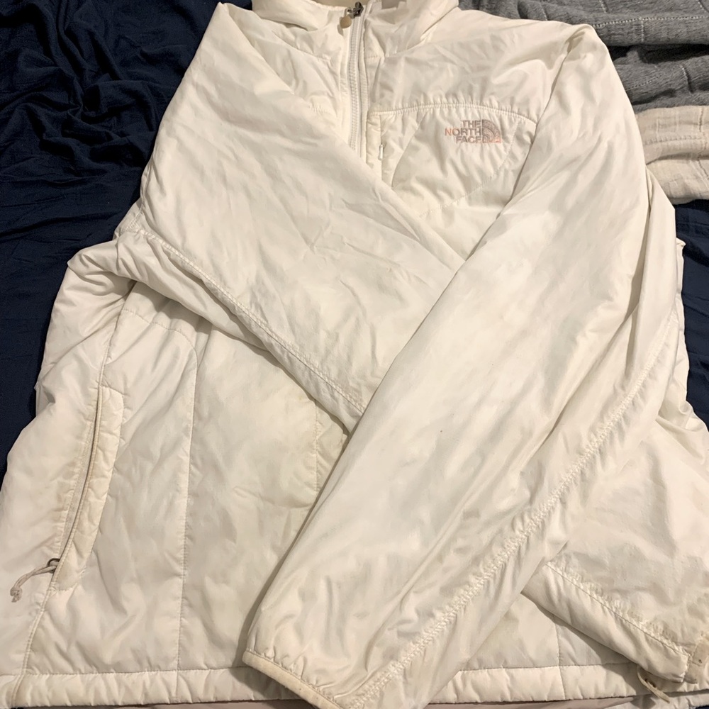 The Northface PrimaLoft women’s jacket